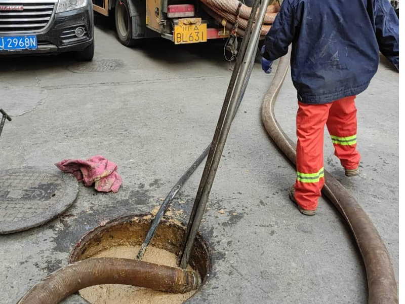 沈阳专业疏通厕所地漏维修马桶换水龙头换软管洁具