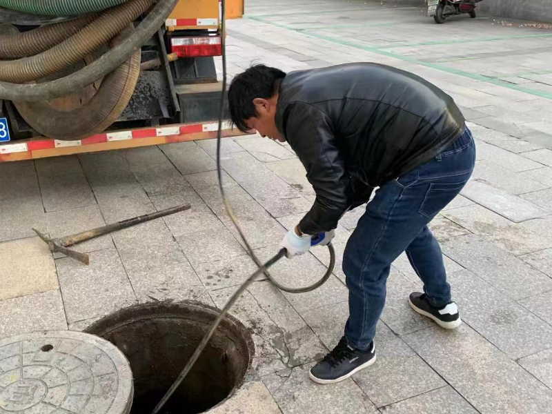 沈阳专业化粪池清理抽粪（清底粪坑粪水）疏通管道